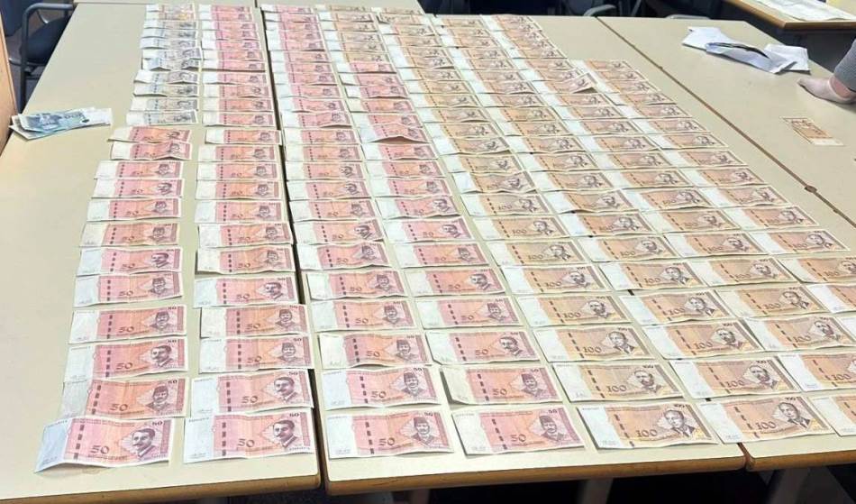 Hapšenja u Tuzlanskom kantonu: Pronađeni ekstazi, spid, ručne bombe i preko 18.000 KM