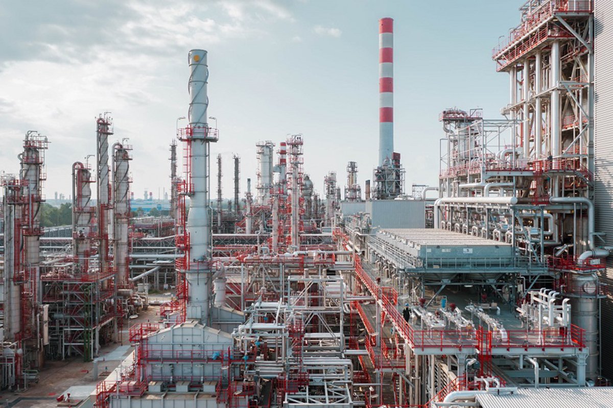 Ukoliko ne dobije licencu: Rafinerija NIS za 4 dana prestaje sa radom