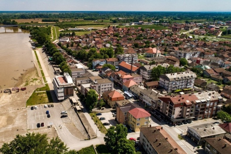 Orašje dobilo izuzetak, trgovine ostaju otvorene nedjeljom: Da li će i drugi gradovi slijediti?