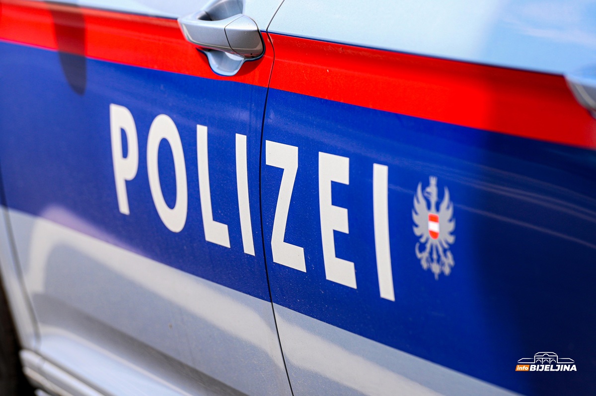 Bečka policija TRAGA ZA SRBINOM: Mladić (26) nožem iskasapio tasta, pa pobjegao