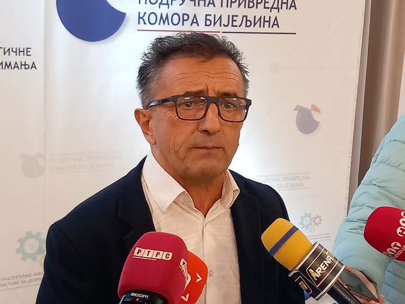 Privredna komora Bijeljina podržala deficitarna zanimanja – pravilnim izborom do sigurnog posla (FOTO)
