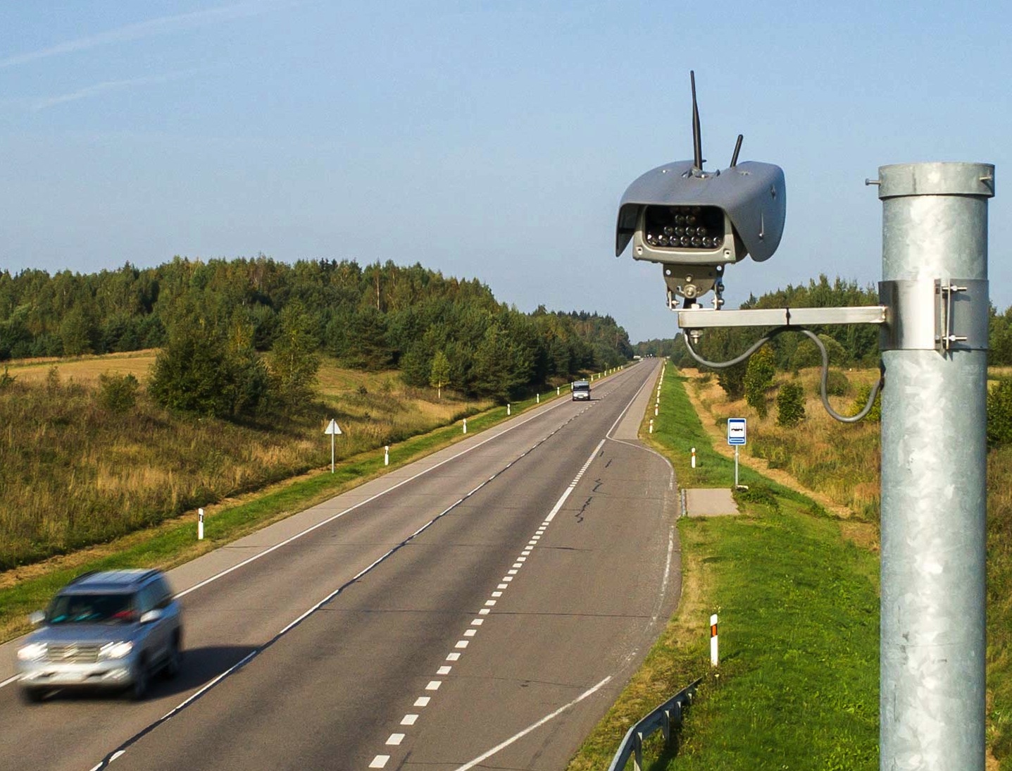 Pokazao radaru srednji prst - kazna 5.000 evra