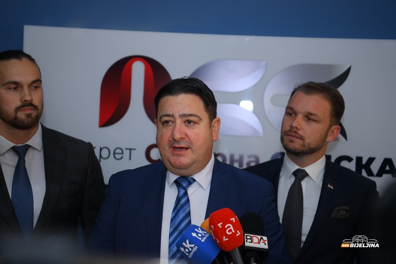 U Bijeljini otvorene prostorije Pokreta Sigurna Srpska, Stanivuković poručio: “Važno je da je narod s nama” (FOTO)