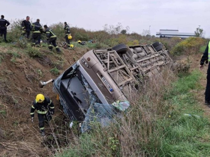 Vozač autobusa iza rešetaka