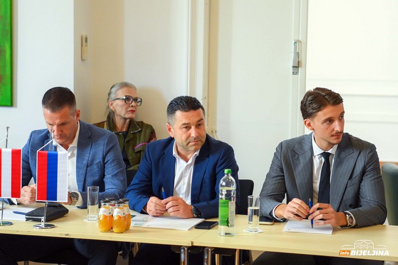 Poslovni susret sa privrednicima iz Semberije u Austriji: U fokusu jača privredna saradnja (FOTO)
