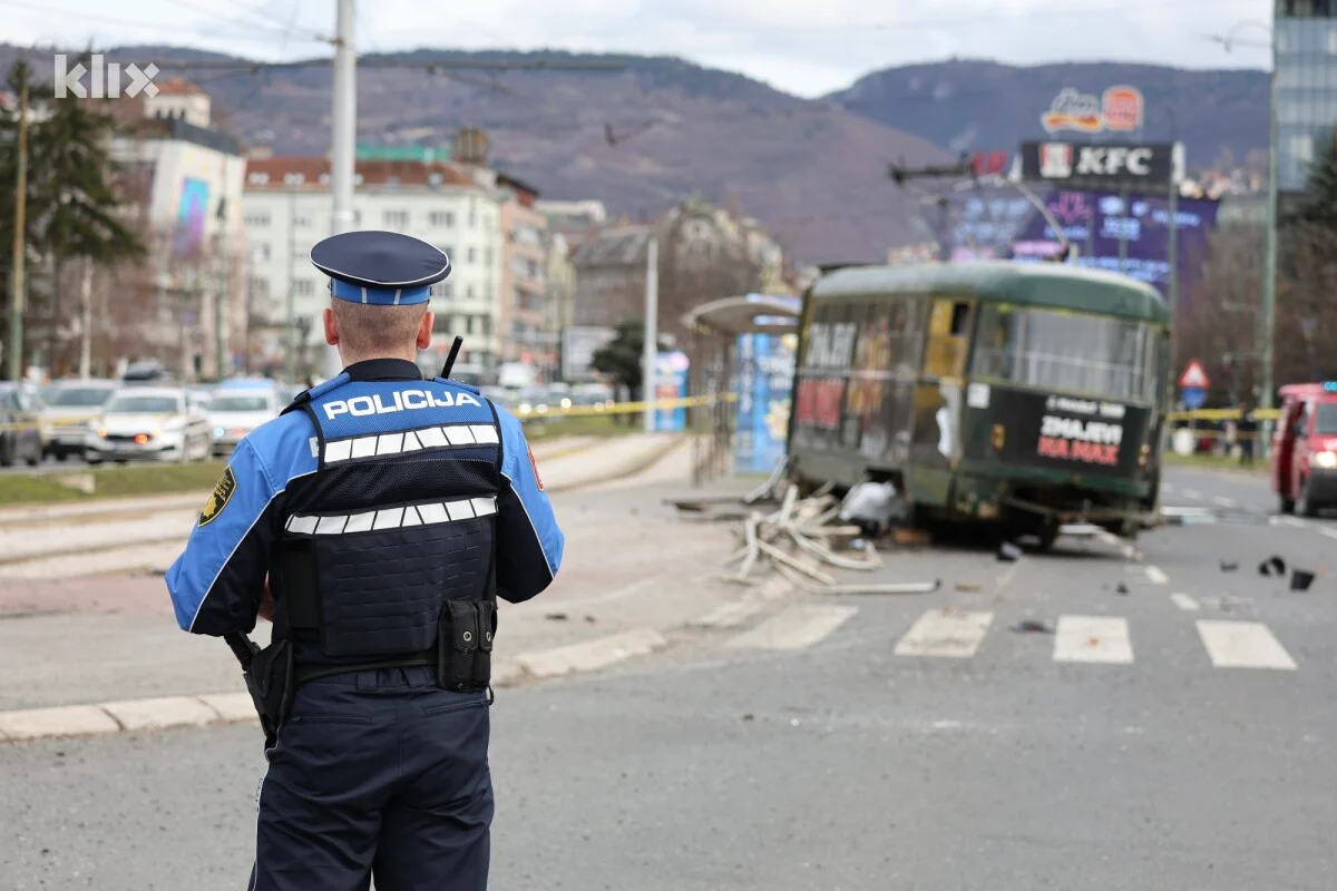 Jedna osoba IZGUBILA ŽIVOT: Djevojčici koja je teško povrijeđena u tramvajskoj nesreći amputirana noga