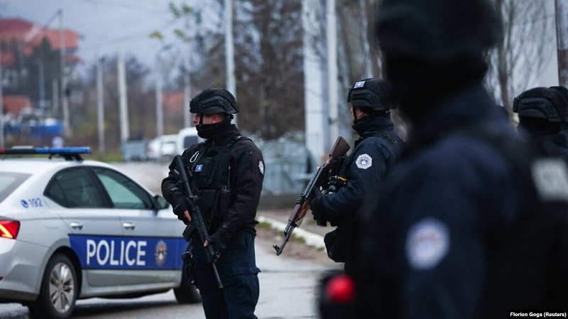 Počelo povlačenje policije samoproglašenog Kosova iz opštinskih zgrada na sjeveru KiM