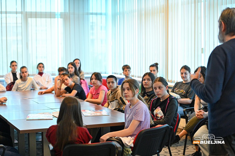 Bijeljinci uče kako se pravi strip (FOTO)