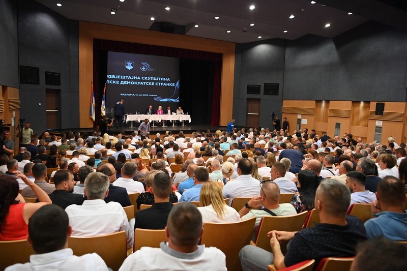 Predsjedništvo SDS-a nazvalo NEOZBILJNIM poziv na formiranje Vlade nacionalnog jedinstva