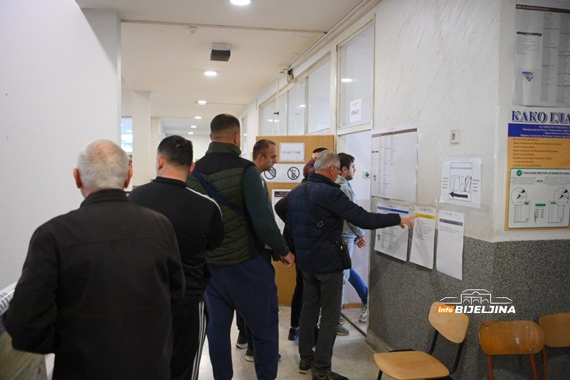 Reporteri InfoBijeljine na biralištima: Koliko traje glasanje? (FOTO)