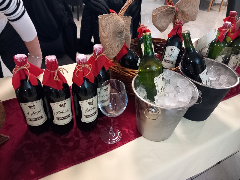 Zimski salon vina u Bijeljini u znaku proizvođača iz Srbije (FOTO)