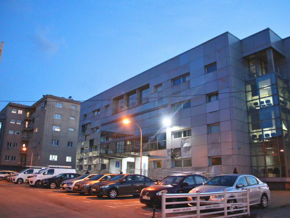 Nikola Kos sproveden u Tužilaštvo, Nemanja Sjenica i dalje u bjekstvu