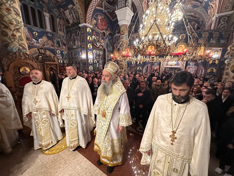 Mitropolit Fotije: Život u ljubavi prema Bogu i drugom čoveku (FOTO)