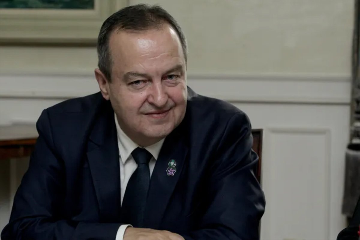Ivica Dačić se oglasio iz bolnice: 