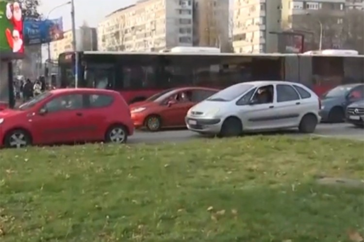 Blokade i protesti širom Srbije