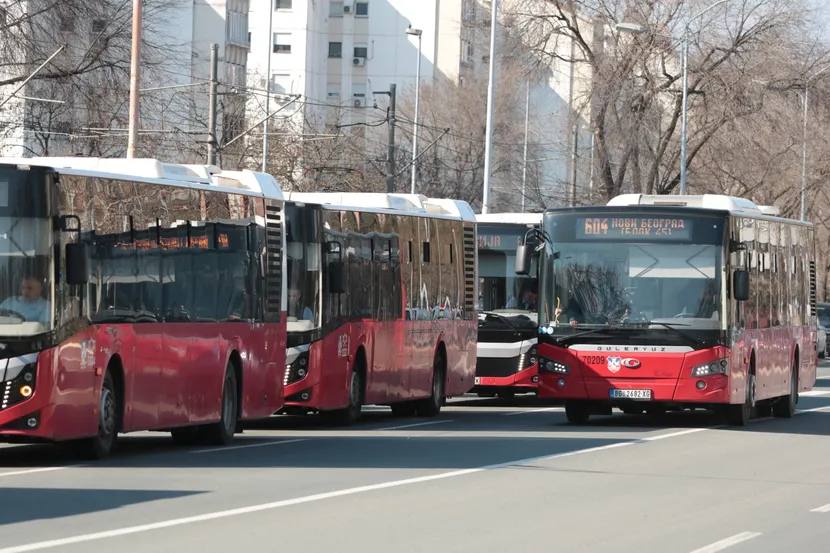 U Beogradu obustavljen gradski prevoz