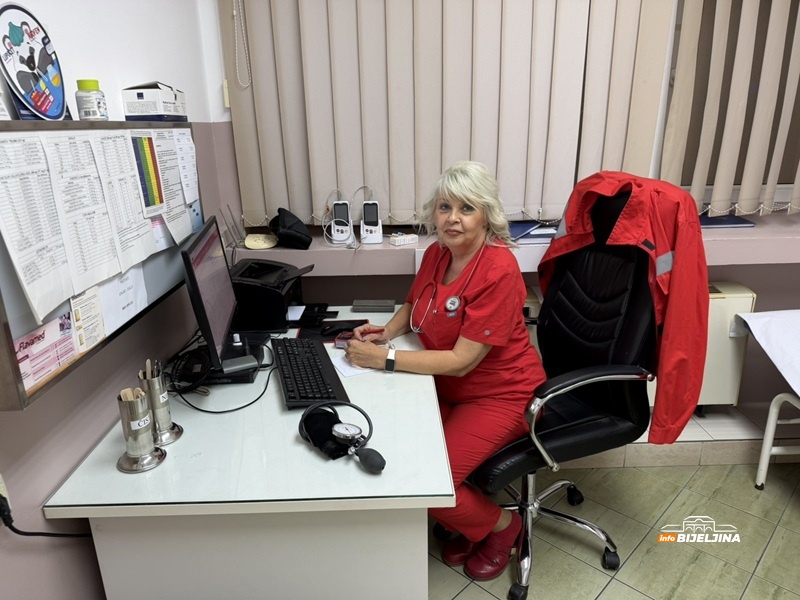 Dobila zlatnu medalju: Bijeljinska doktorka Dubravka Savić 30 godina spasava živote (FOTO)