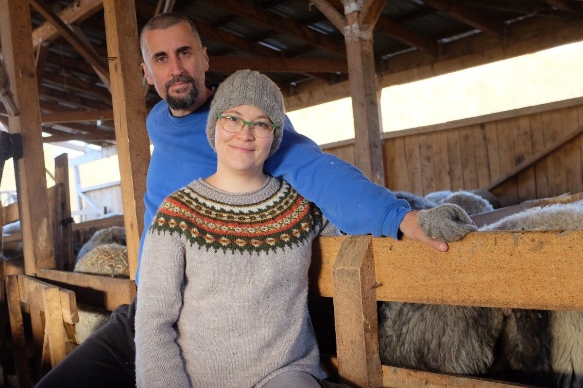 Iz Finske došla u Srbiju: Novinarka izabrala selo i život sa stotinu ovaca