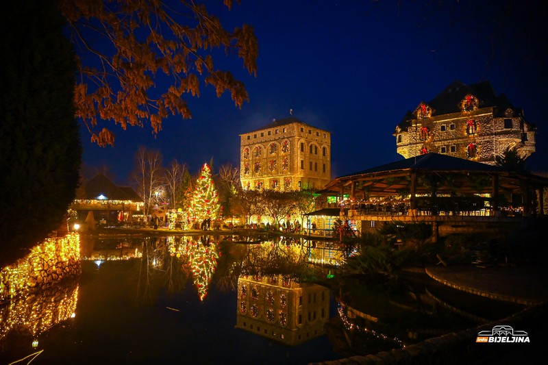 Vrhunski doživljaj u Etno selu Stanišići: Osjetite adrenalin na klizalištu od 500 kvadrata (FOTO)