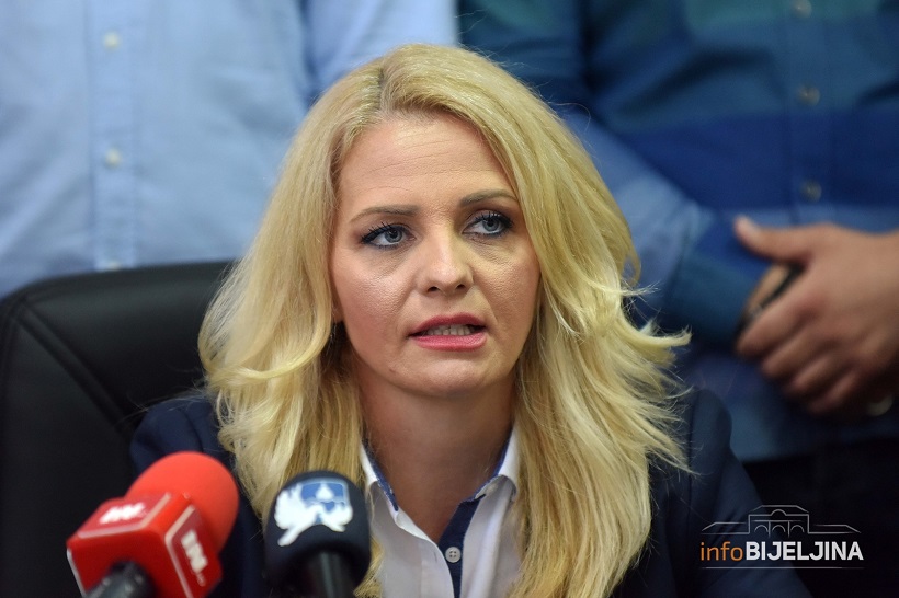 Trivić: Vakcinacija prosvjetnih radnika uticaće na organizaciju nastave