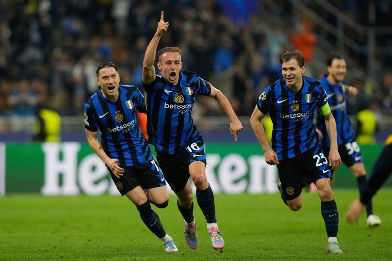 Fratezi zaledio Katalonce: Inter sa 4:3 poslije produžetaka savladao Barsu za finale LŠ