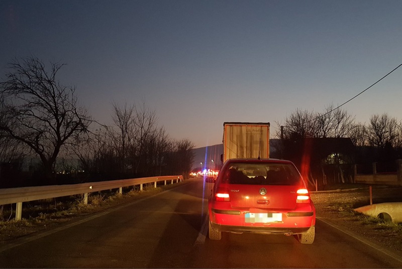 KOLAPS: Kilometarske kolone na GP Šepak, na terenu i policija (FOTO)