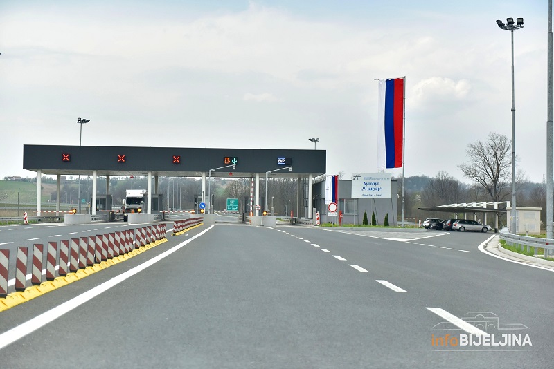 Odmori i dijaspora pune kasu