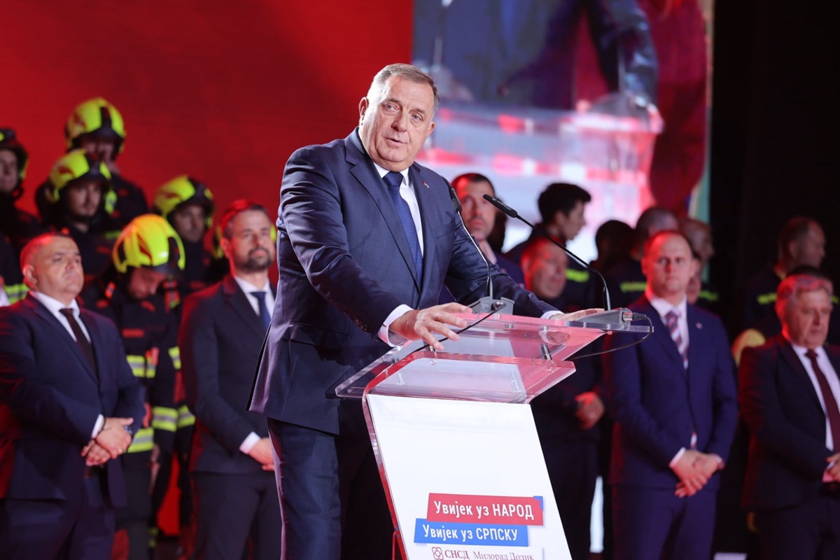Dodik: Osigurali smo mirnu i stabilnu Republiku i nastavićemo da se borimo za nju