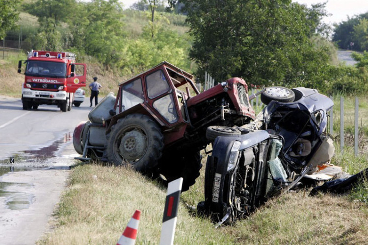 Detalji tragedije u Gornjoj Pilici kod Zvornika: Život ugašen pod traktorskom prikolicom