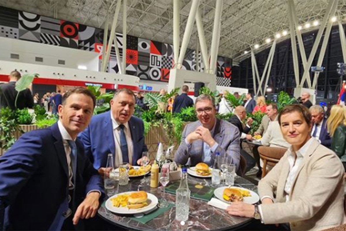 Vučić: Dodik me je informisao o pritisku zapadnih sila