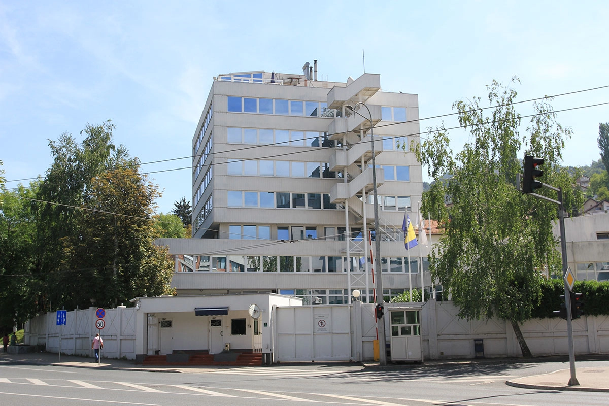 Tri naroda, tri pogleda: Šta Srbi, Hrvati i Bošnjaci žele od OHR-a