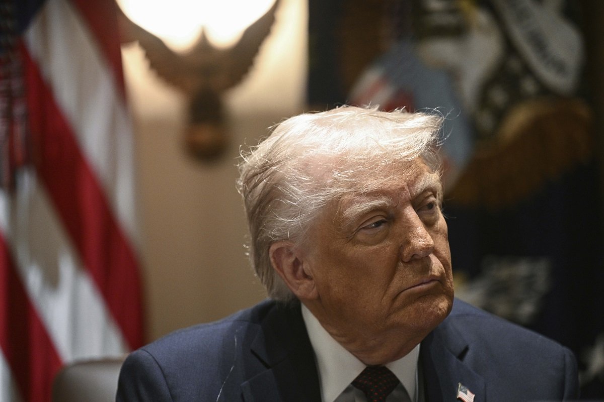 Tramp: SAD će od 1. novembra uvesti dodatnu carinu od 100 odsto na uvoz iz Kine