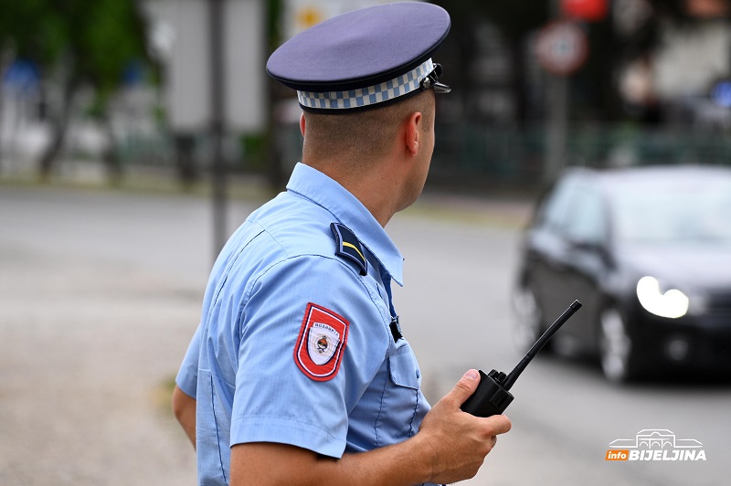 Srpska od početka nove školske godine uvodi školskog policajca