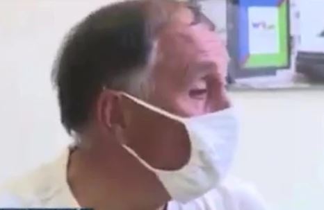 Pitali muškarca o imunizaciji, njegov odgovor nasmijao region (VIDEO)
