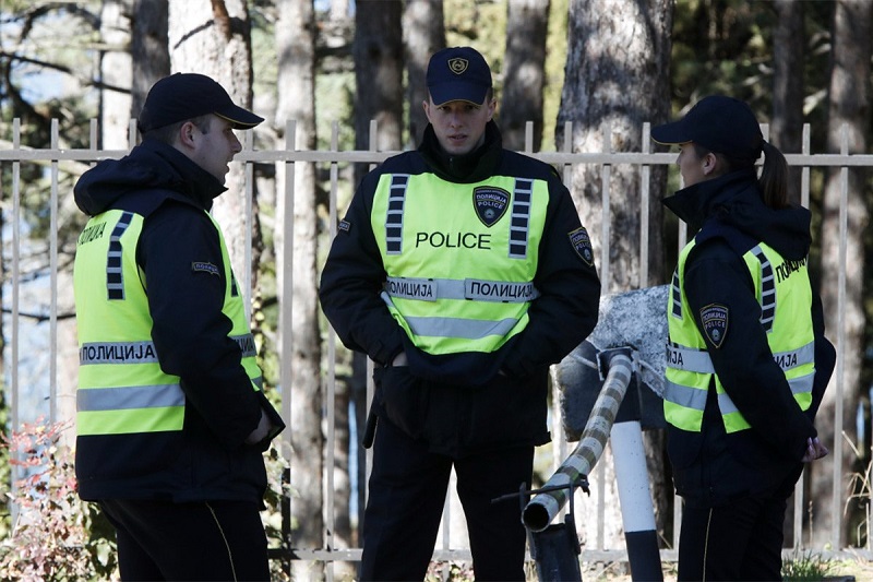 Četiri policajca terete se za pokušaj ubistva