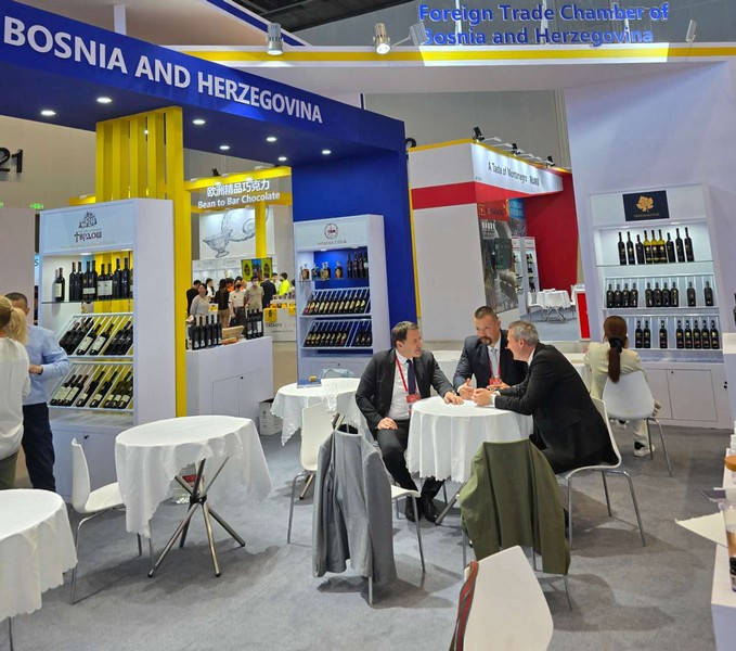 Kineske kompanije zainteresovane za dolazak u Srpsku (FOTO)