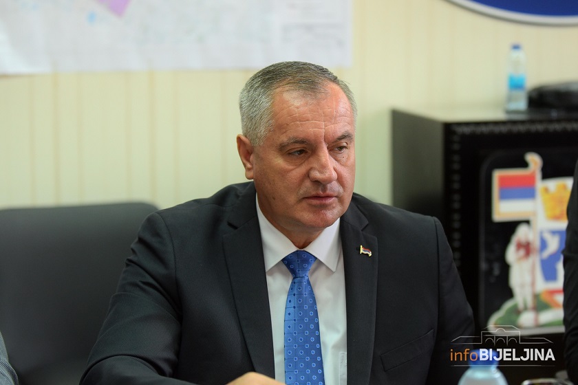 Višković zatražio prioritetnu vakcinaciju vozača u međunarodnom teretnom prevozu