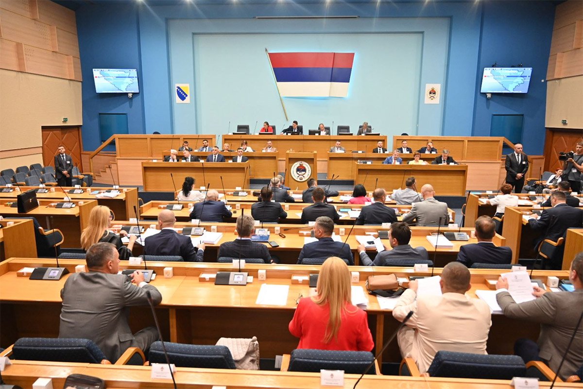 Žustra rasprava u NS RS o kriminalizaciji klevete: