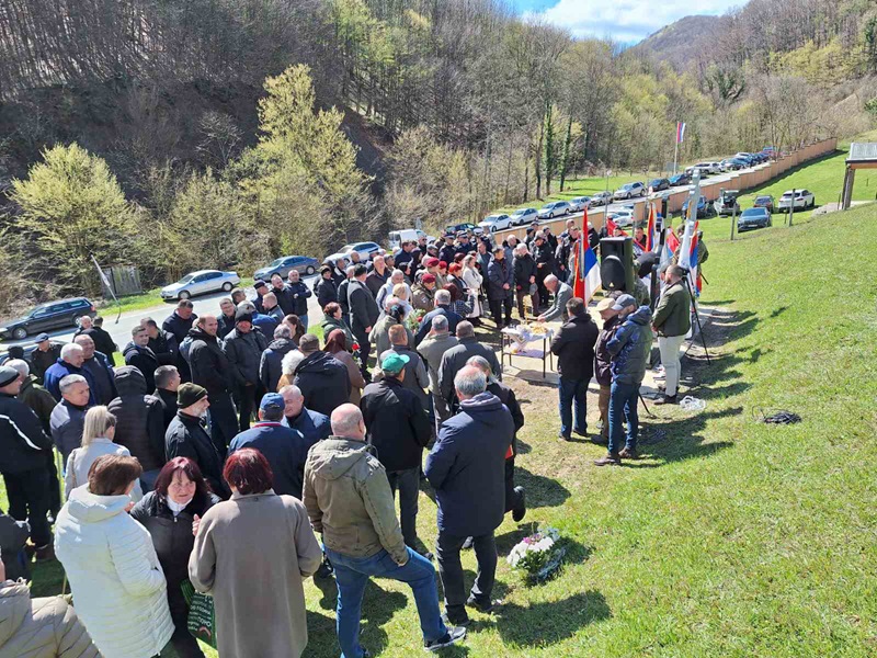 Majevica ne zaboravlja heroje: Obilježeno 30 godina od deblokade releja Stolice