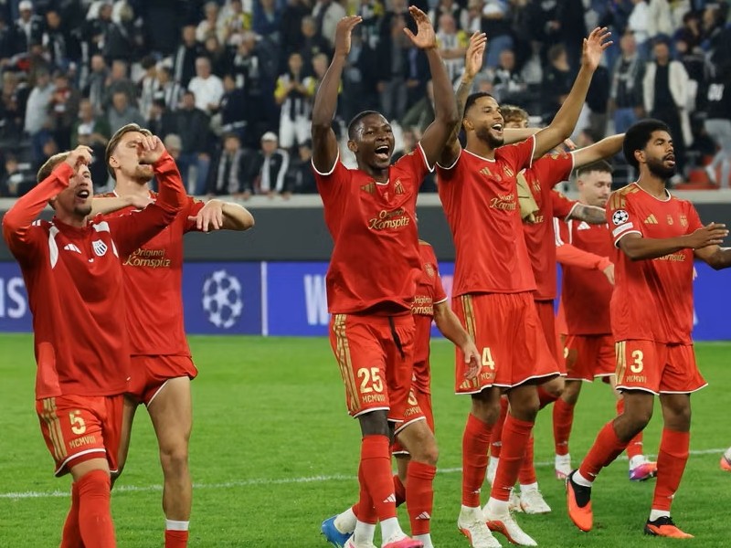 Drama kakva se ne pamti: Gubili ukupno 4:0, a onda napravili čudo za Ligu šampiona! (VIDEO)