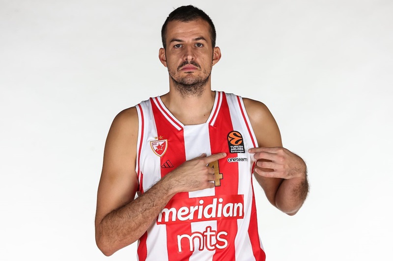 Nemanja Bjelica završio karijeru!