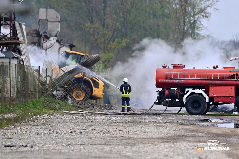 U RS u 2023. bila 503 požara: Najveća šteta u firmi u Bijeljini /FOTO/