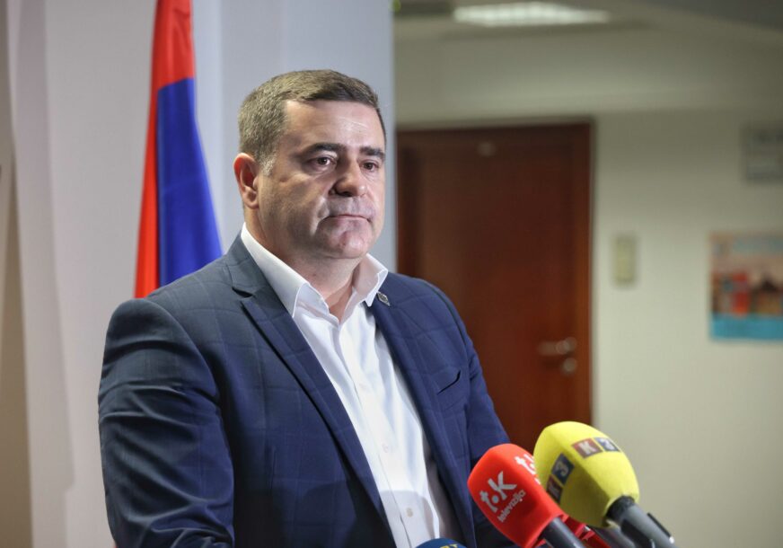 Diže kredit od 55 miliona maraka, a javno preduzeće mora da vrati 82