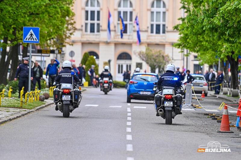Motociklisti MUP-a Srpske i ove godine u pratnji karavana Beograd - Banjaluka (FOTO)