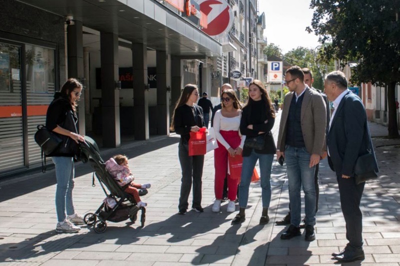 Lazić: Biću sa narodom, a ne kancelarijski gradonačelnik