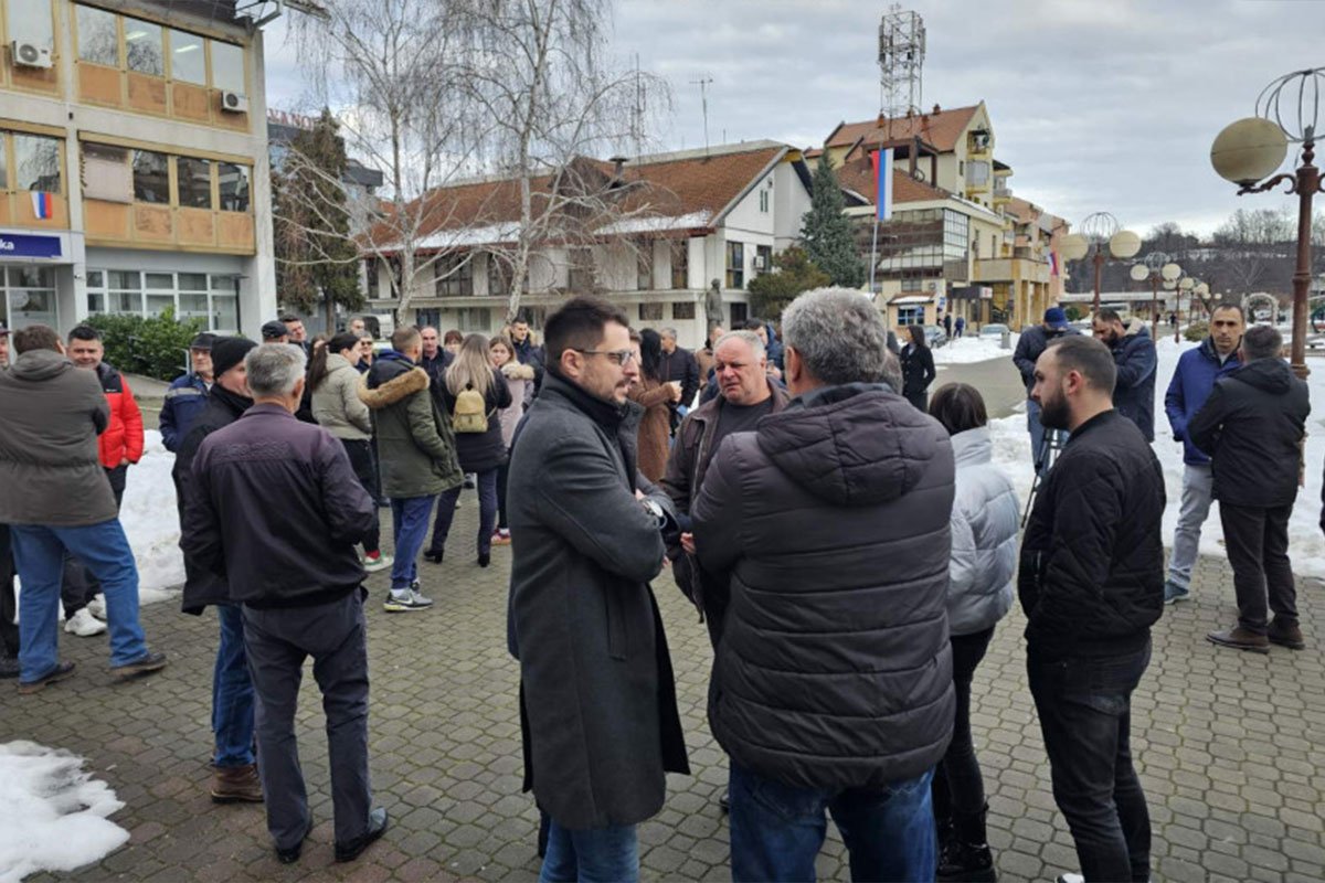 Ugljevik: Mještani dali rok do 4. februara, inače autobusima dolaze pred Vladu RS