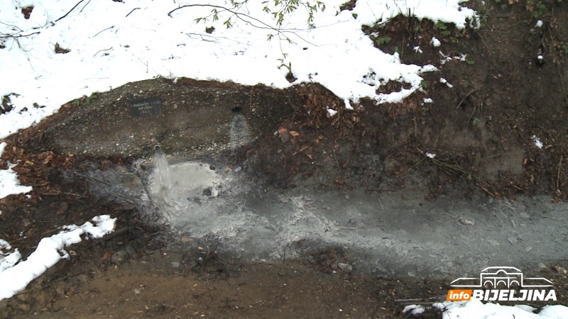 Otkrijte prirodne bisere opštine Lopare: Izvor sumporne vode u Veselinovcu koji se vraća u život