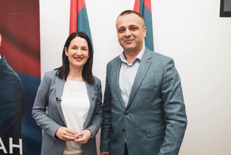 Opozvani načelnik Bratunca pristupio Narodnom frontu Jelene Trivić