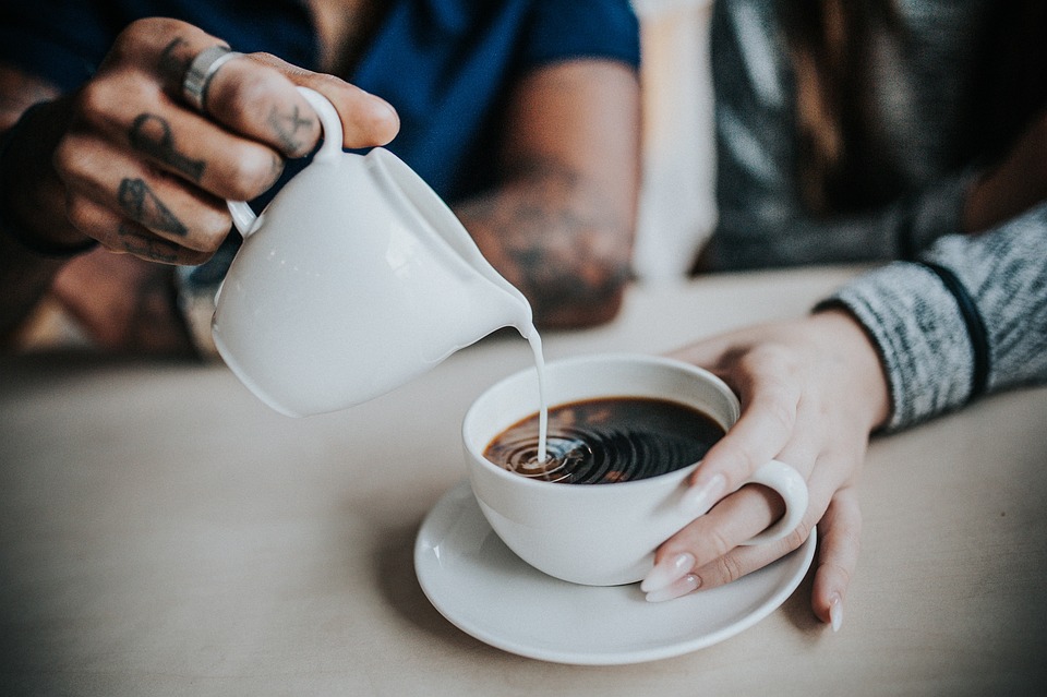 Da li su kafa i mlijeko dobra kombinacija