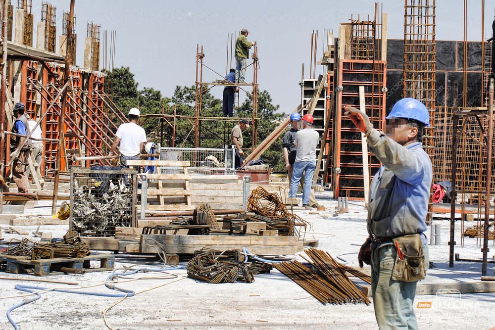 Nekretnine u Hrvatskoj: Cijene skaču, ponuda oskudna, a radnika sve manje